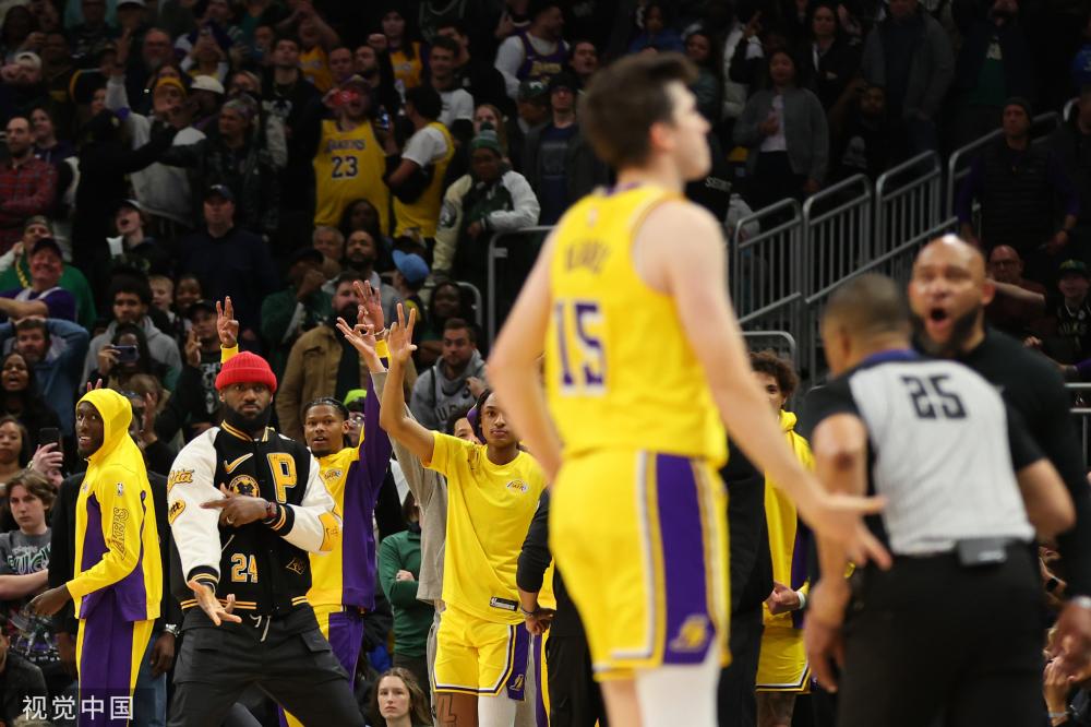 登在赛场上 登在赛场上