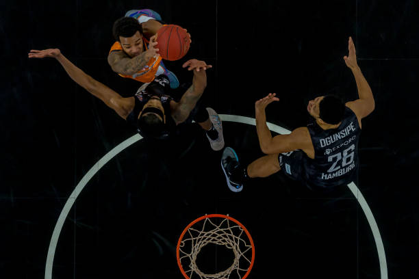 全球众多乒 全球众多乒