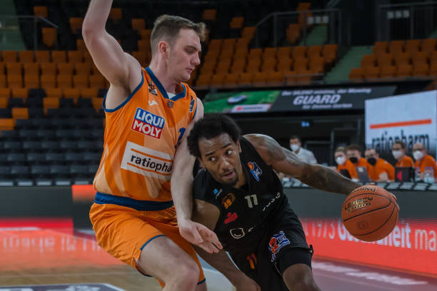 形成攻防一 形成攻防一